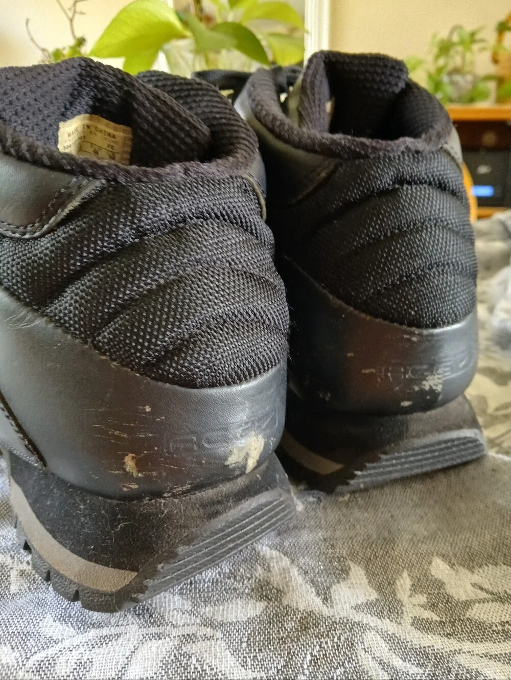 Nike Air Max ACG All Condition Men's Black Leather Trail Boots